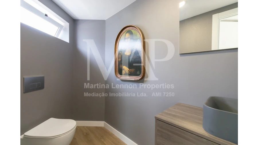 Moradia T4 para Venda em Escapães Foto 17