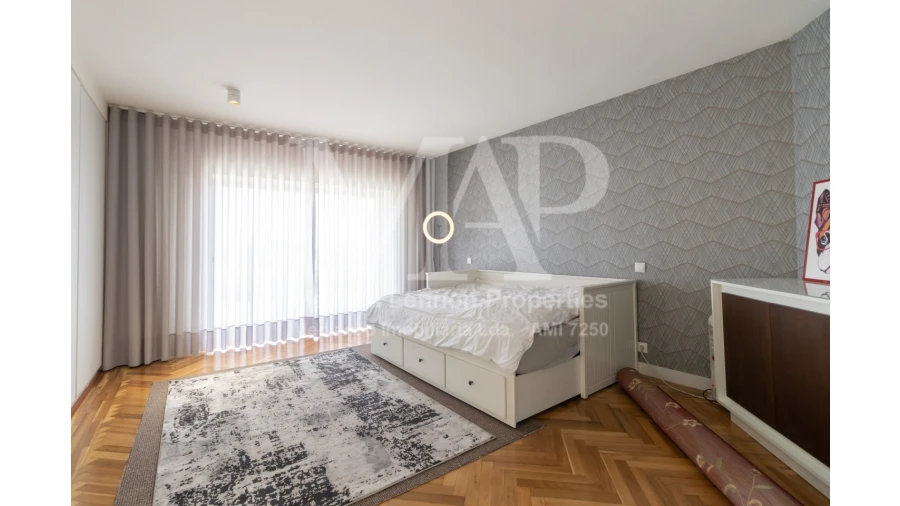 Moradia T4 para Venda em Escapães Foto 28