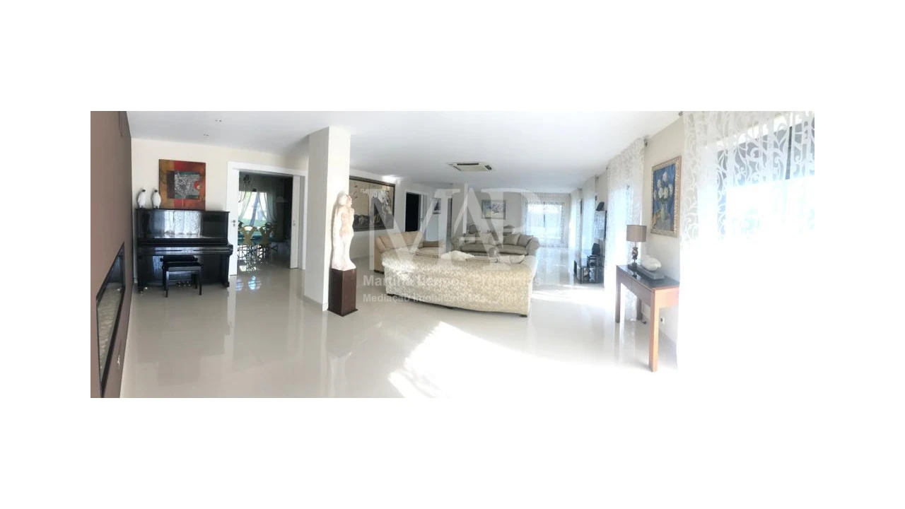 Moradia T5 para Venda em Cascais e Estoril Foto 12