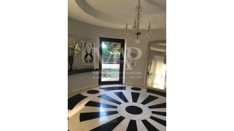 Moradia T5 para Venda em Cascais e Estoril