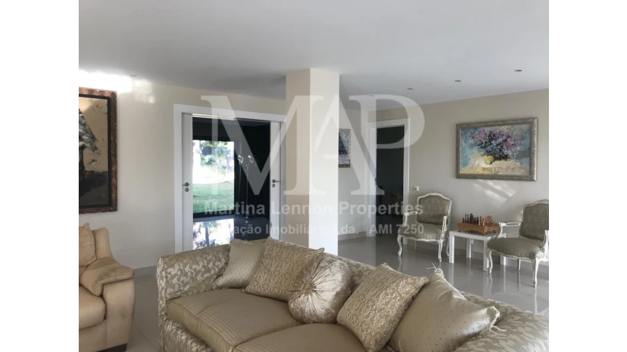 Moradia T5 para Venda em Cascais e Estoril Foto 18