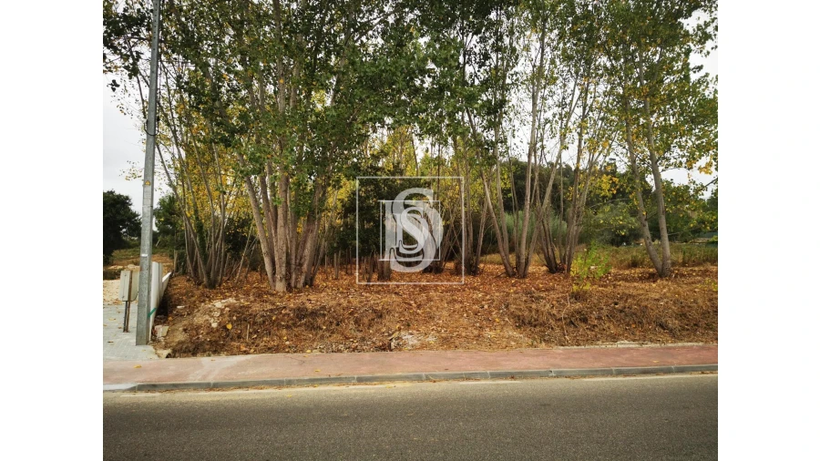 Terreno para Venda em Tamengos, Aguim e Óis do Bairro Foto 2