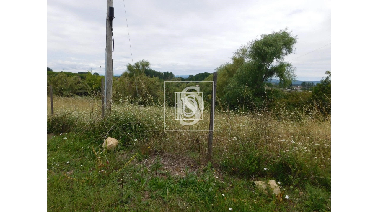 Moradia T2 para Venda em Arcos e Mogofores Foto 12