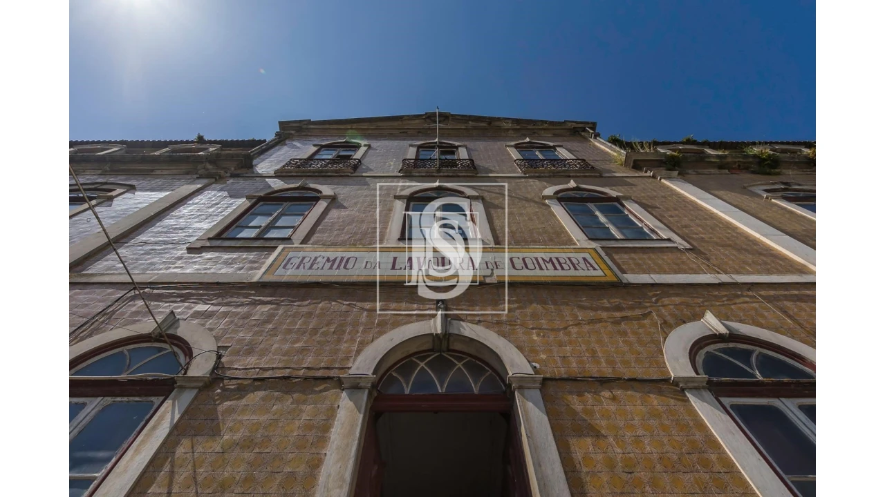 Prédio para Venda em Sé Nova, Santa Cruz, Almedina e São Bartolomeu Foto 16