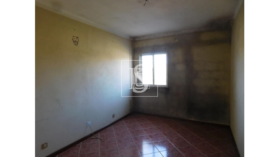 Moradia T3 para Venda em Vacariça Foto 13