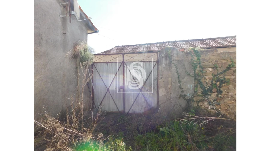 Moradia T3 para Venda em Vacariça Foto 19