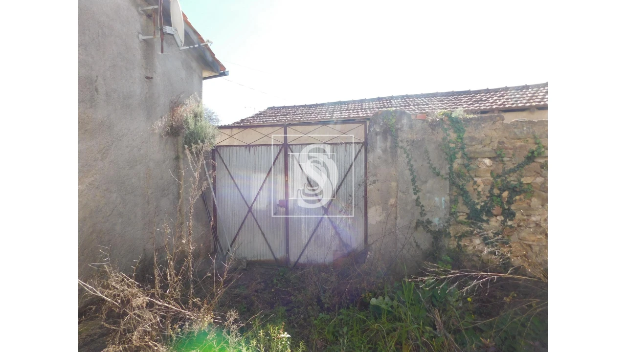 Moradia T3 para Venda em Vacariça Foto 19