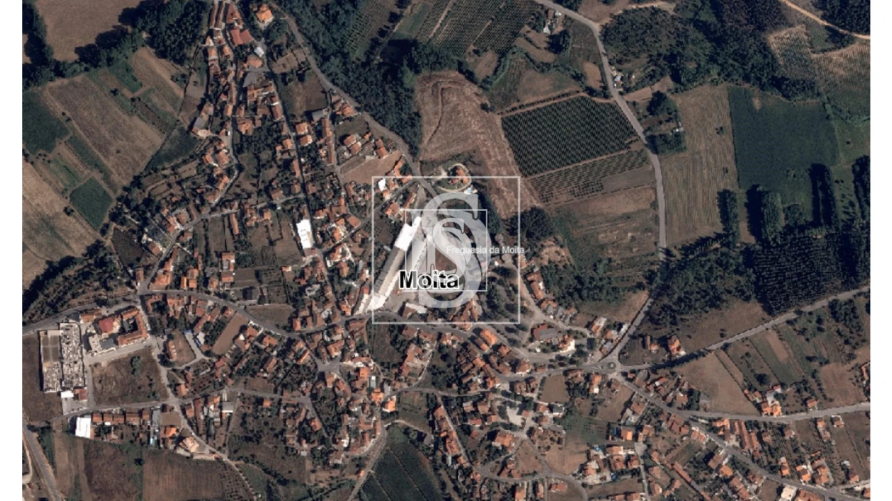 Terreno para Venda em Tamengos, Aguim e Óis do Bairro Foto 3