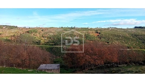 Terreno para Venda em Aldeia do Bispo