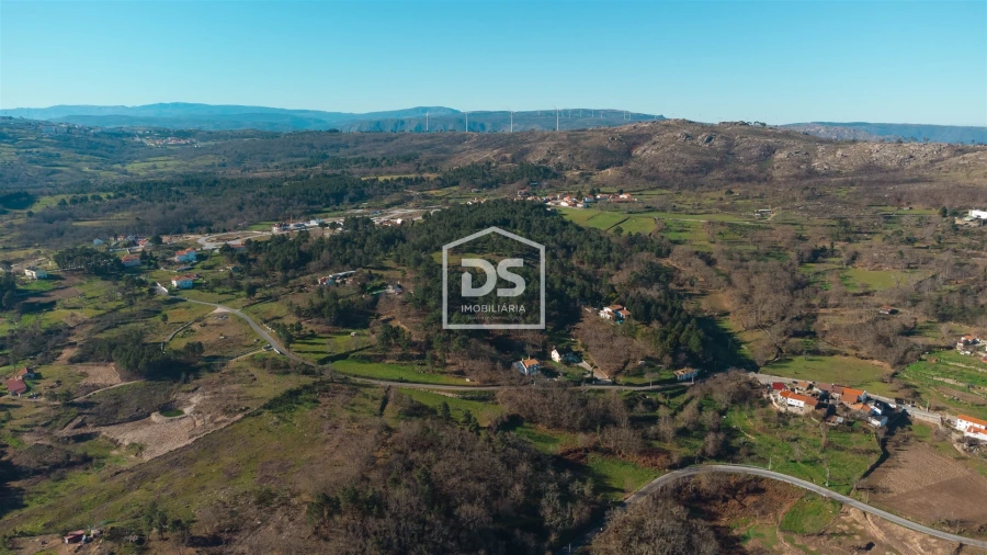 Quinta T0 para Venda em Guarda Foto 7