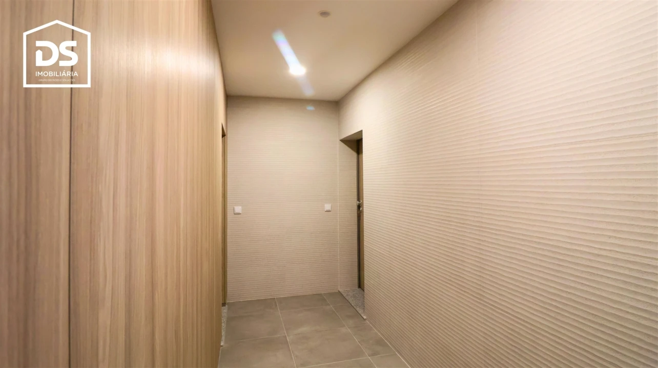 Apartamento T3 para Venda em Currelos, Papízios e Sobral Foto 37