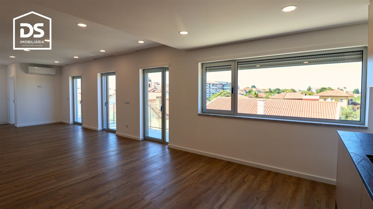 Apartamento T3 para Venda em Currelos, Papízios e Sobral Foto 47