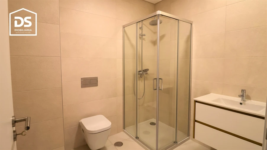 Apartamento T3 para Venda em Currelos, Papízios e Sobral Foto 52