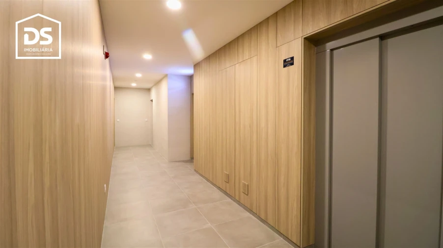 Apartamento T3 para Venda em Currelos, Papízios e Sobral Foto 38