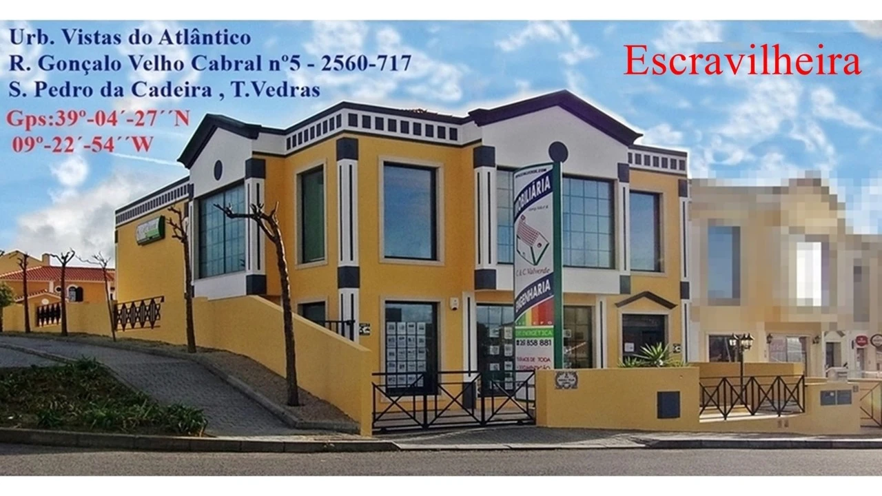 Moradia T3 para Venda em Silveira Foto 12