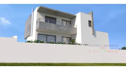 Moradia T3 para Venda em Silveira