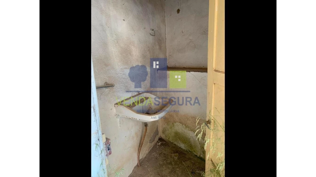 Moradia T2 para Venda em Santo Agostinho e São João Baptista e Santo Amador Foto 12