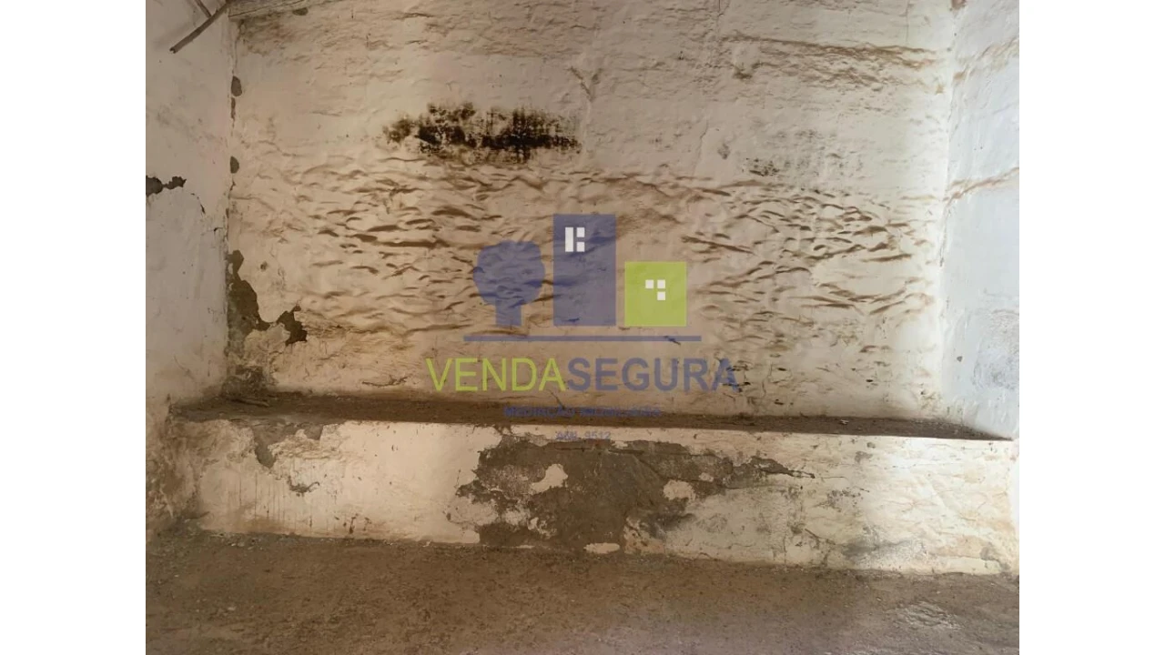 Moradia T2 para Venda em Santo Agostinho e São João Baptista e Santo Amador Foto 4