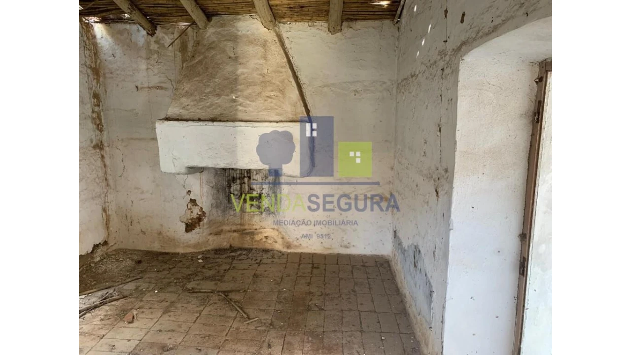 Moradia T2 para Venda em Santo Agostinho e São João Baptista e Santo Amador Foto 7