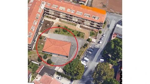 Loja para Venda em Mafamude e Vilar do Paraíso
