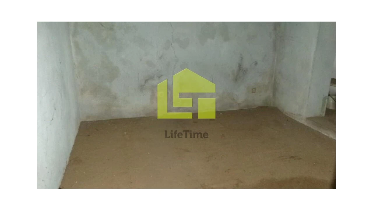 Moradia T5 para Venda em Travancinha Foto 7