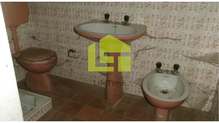 Moradia T5 para Venda em Travancinha Foto 9