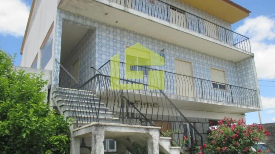 Moradia T5 para Venda em Travancinha