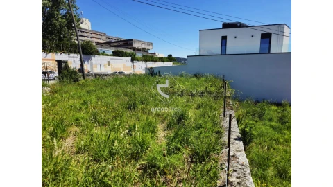 Terreno para Venda em Subportela, Deocriste e Portela Susã