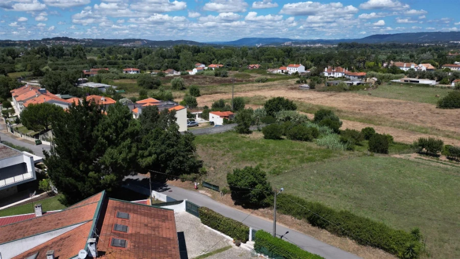 Terreno para Venda em Santo Antonio dos Olivais Foto 7