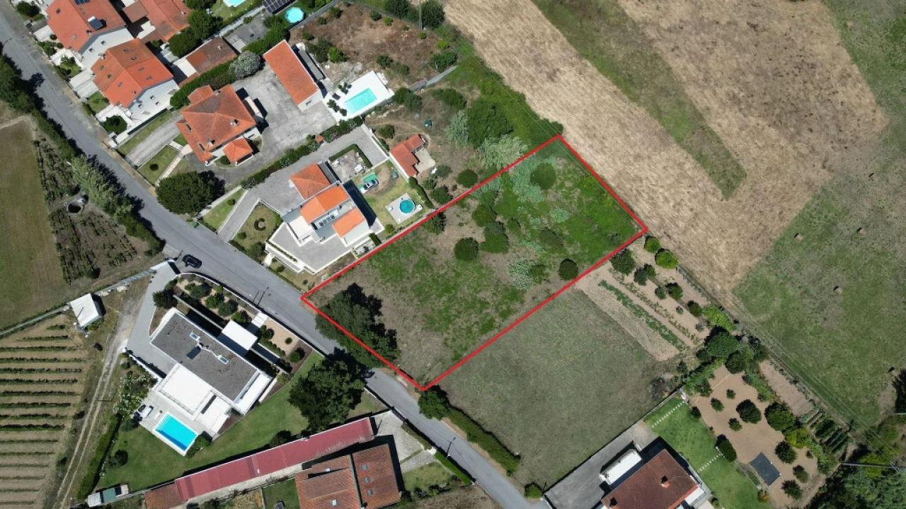 Terreno para Venda em Santo Antonio dos Olivais Foto 4