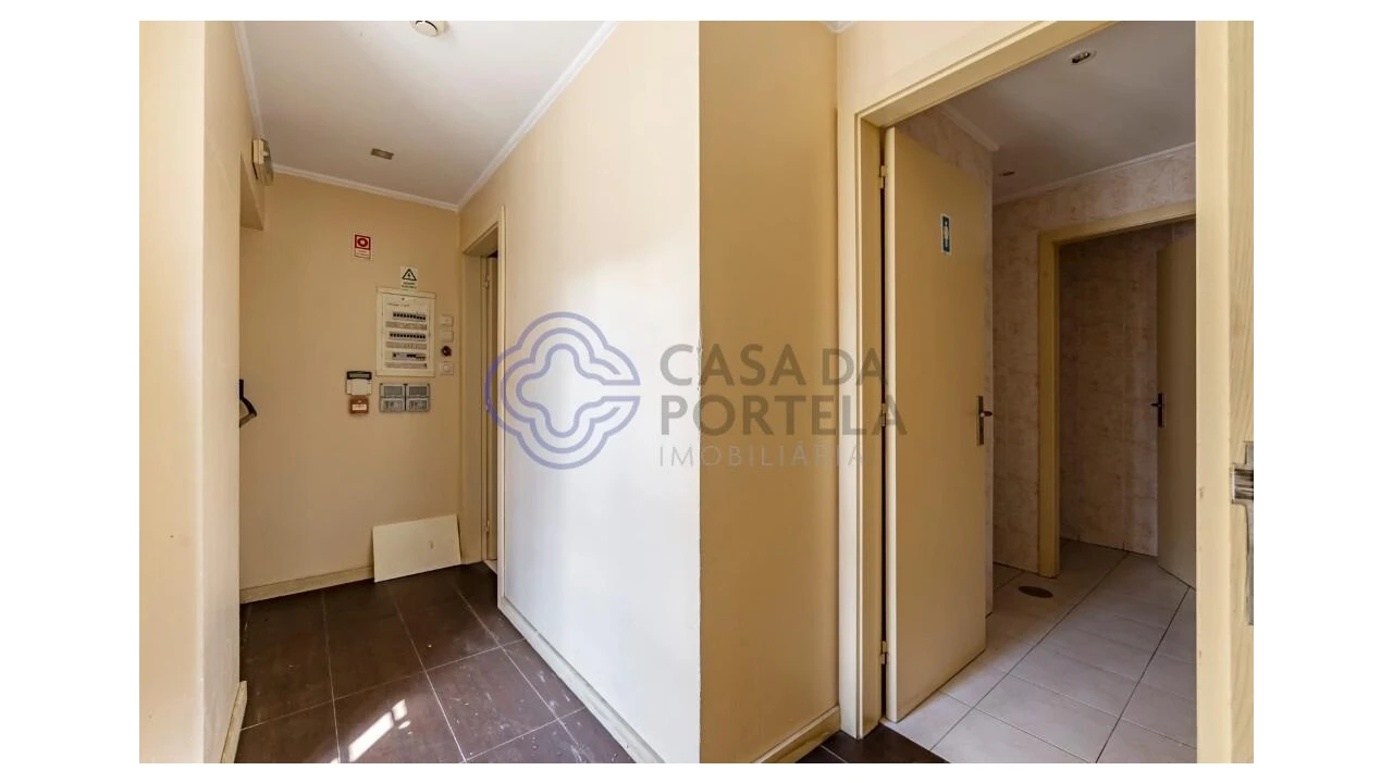 Negócio para Arrendamento em Aldoar, Foz do Douro e Nevogilde Foto 8