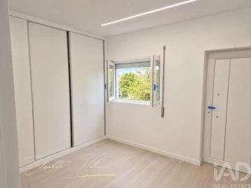 Moradia T4 para Venda em Santo Andre de Vagos