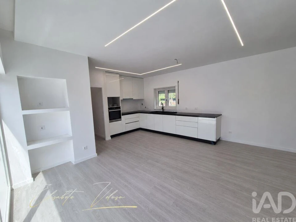 Moradia T4 para Venda em Santo Andre de Vagos Foto 4