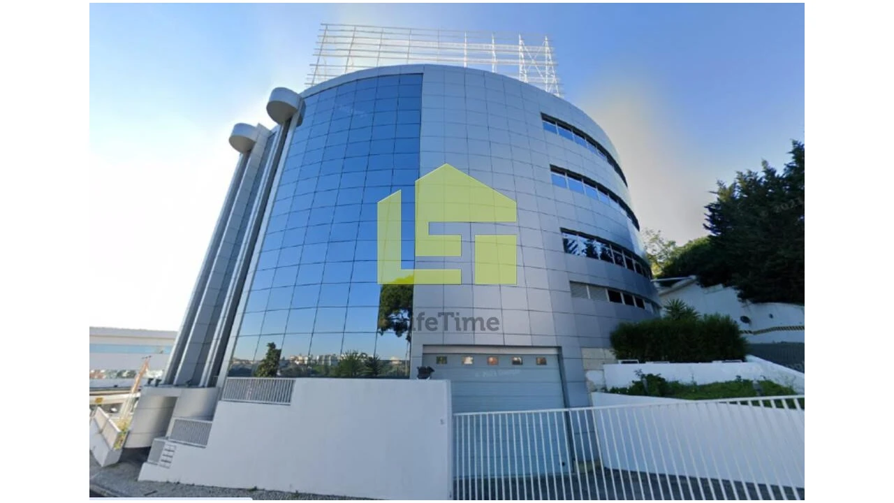 Prédio para Venda em Carnaxide e Queijas Foto 2