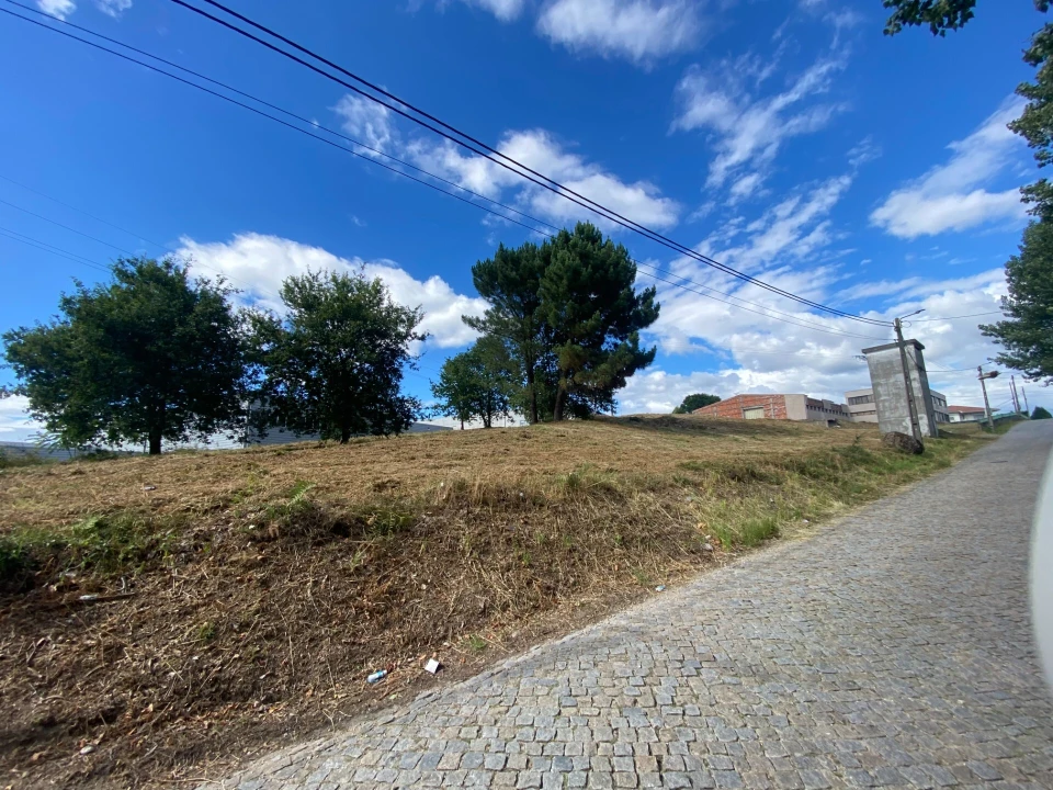 Armazém para Venda em Fermentões Foto 10