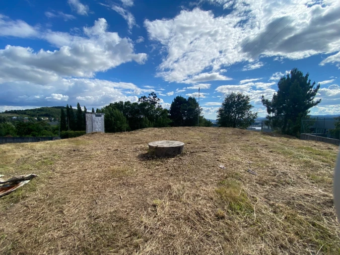 Armazém para Venda em Fermentões Foto 6
