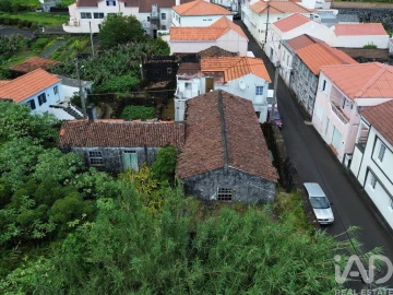 Moradia T3 para Venda em Ribeiras