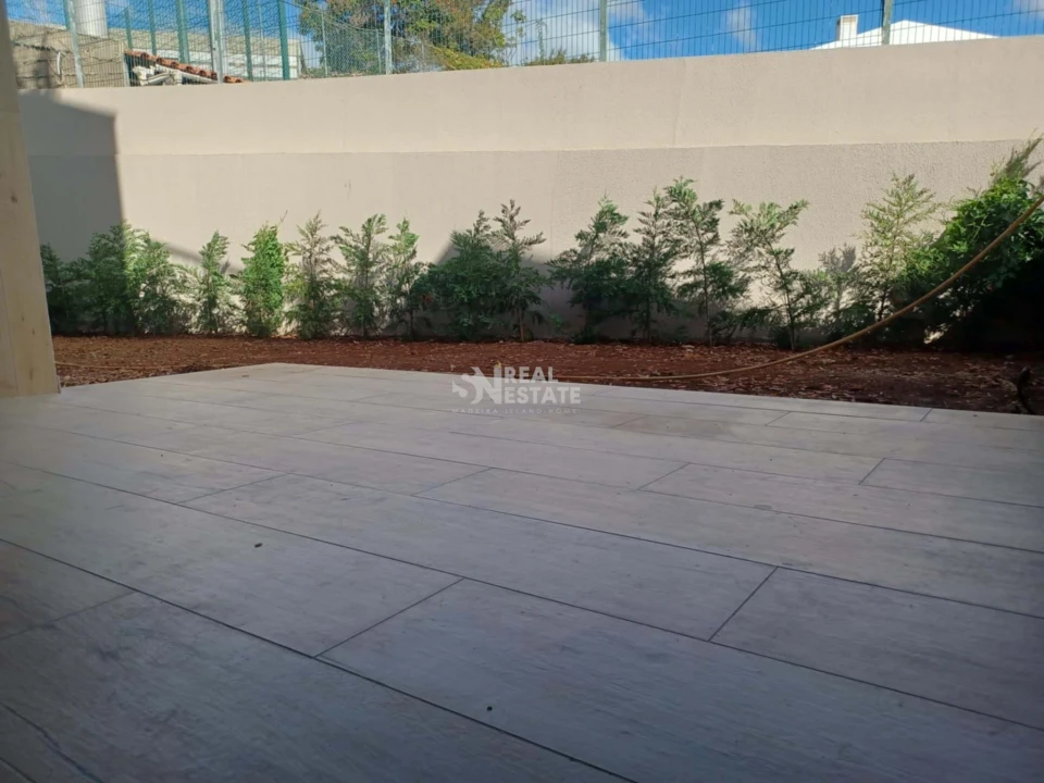 Apartamento T2 para Venda em São Martinho Foto 24