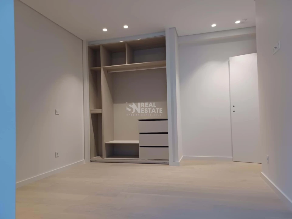 Apartamento T2 para Venda em São Martinho Foto 18