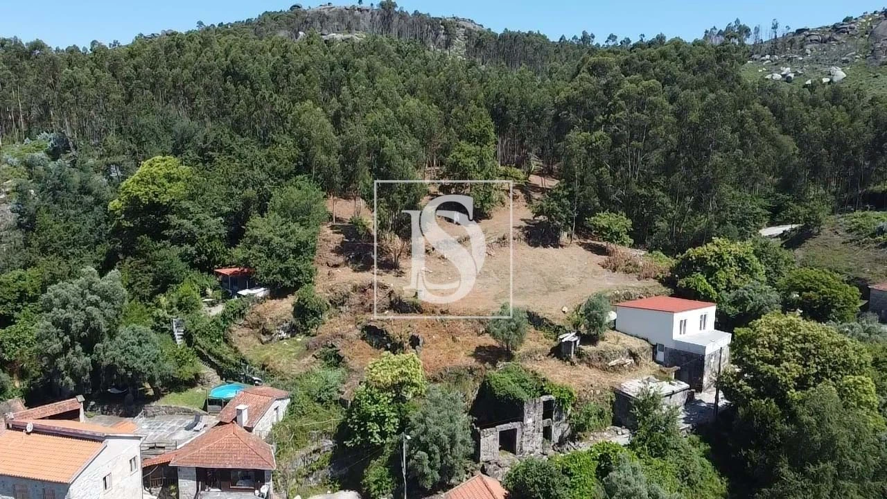 Terreno para Venda em Anissó e Soutelo Foto 22