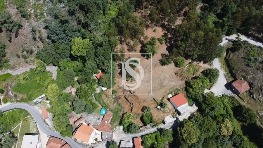 Terreno para Venda em Anissó e Soutelo Foto 28