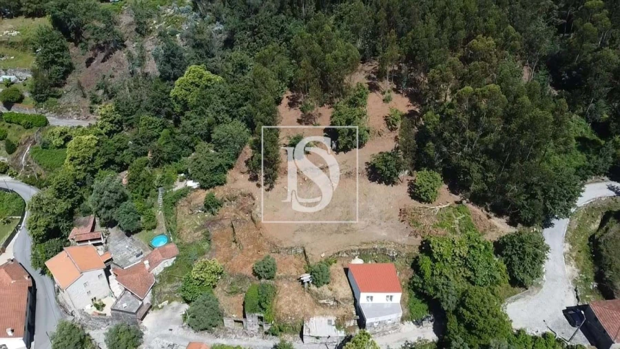 Terreno para Venda em Anissó e Soutelo Foto 20