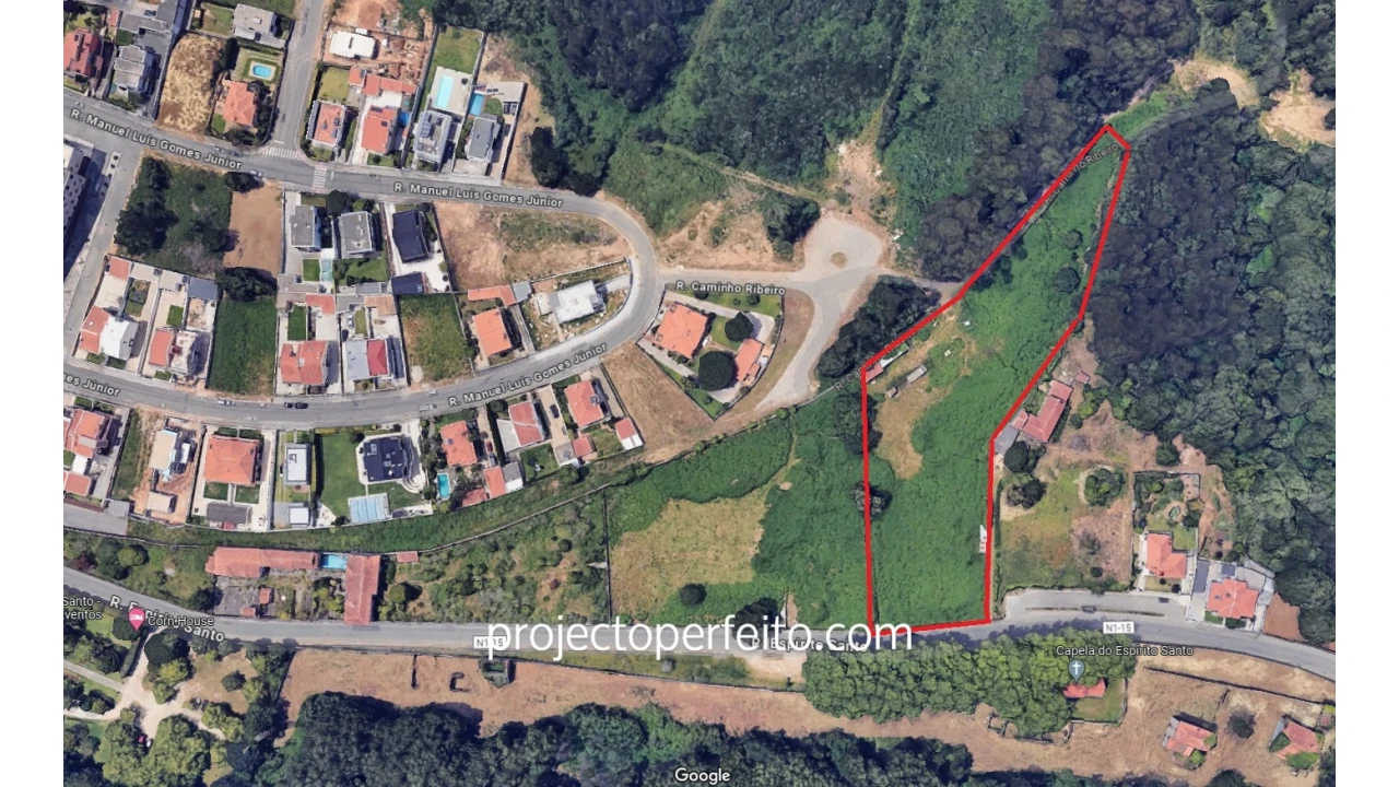 Terreno para Venda em Arcozelo Foto 2