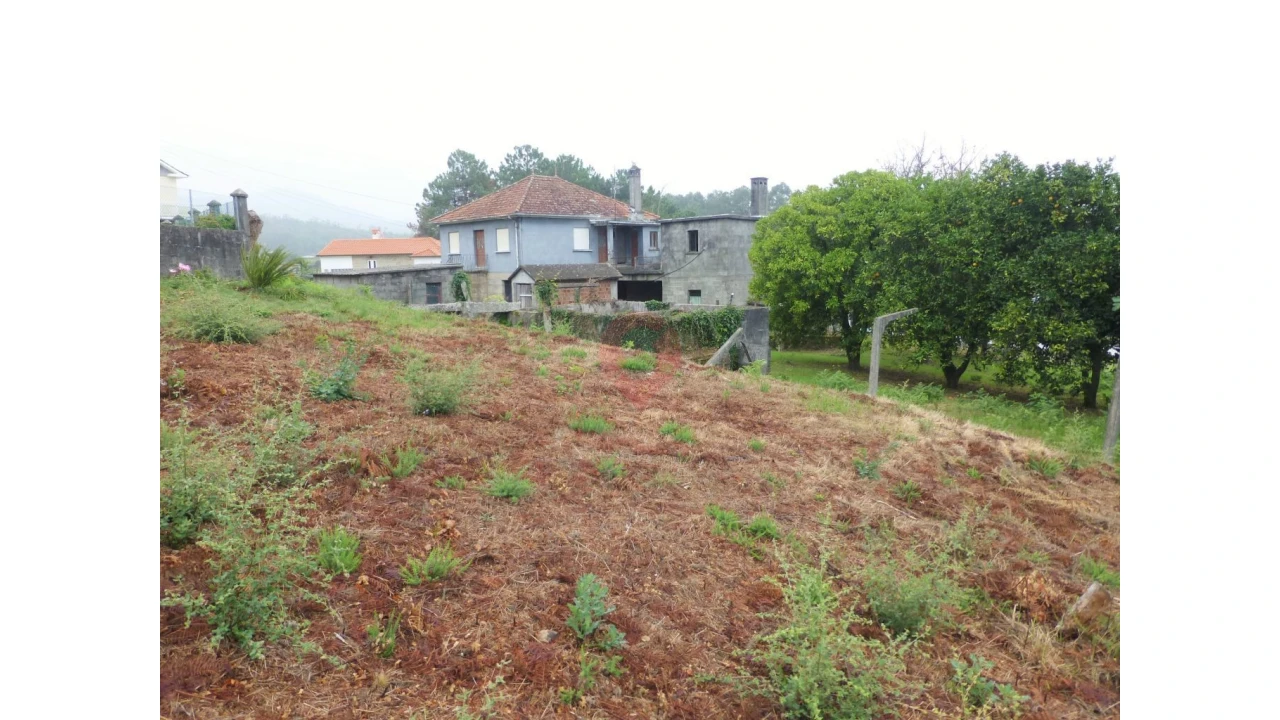 Moradia T3 para Venda em Ceivães e Badim Foto 4