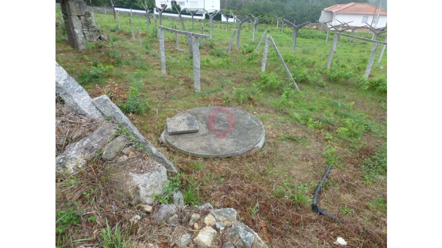 Moradia T3 para Venda em Ceivães e Badim Foto 12