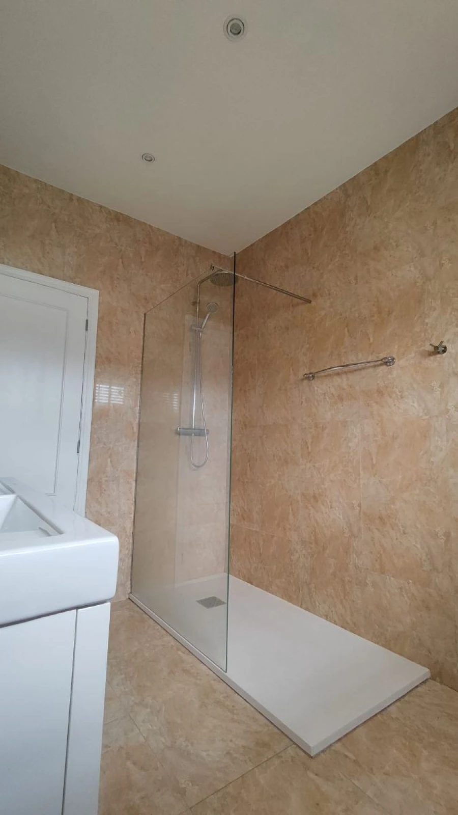 Moradia T4 para Venda em Cristelos, Boim e Ordem Foto 10