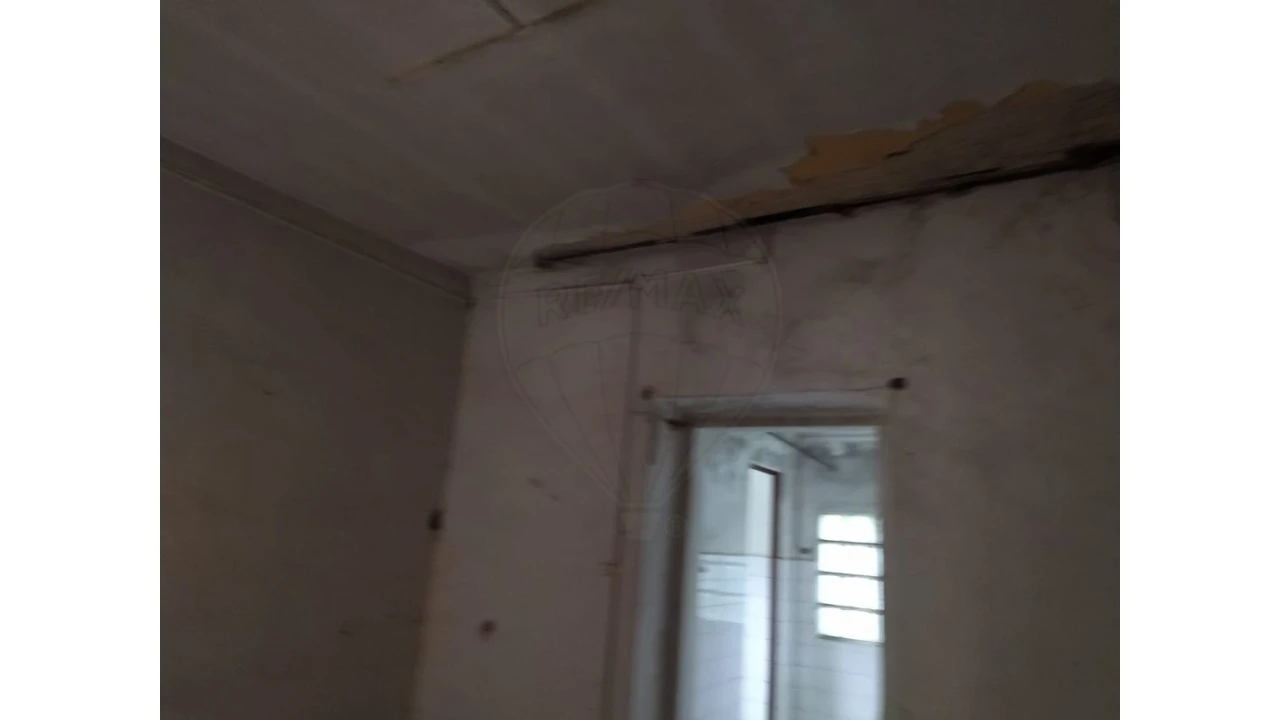 Terreno para Venda em Lousa Foto 38