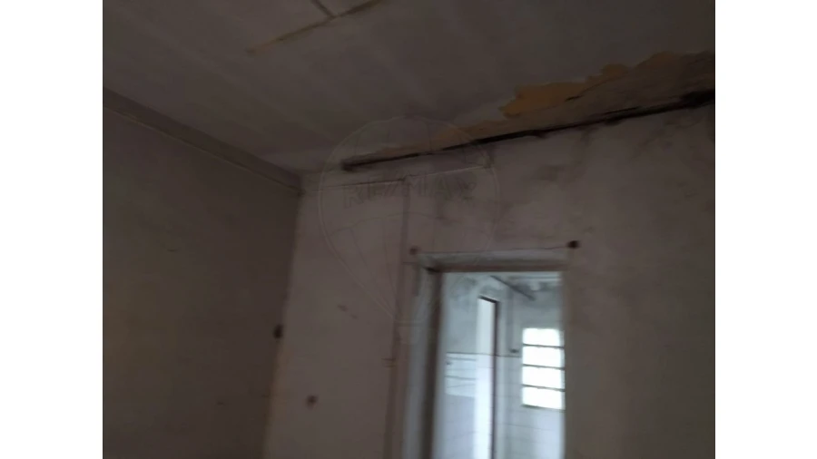 Terreno para Venda em Lousa Foto 38