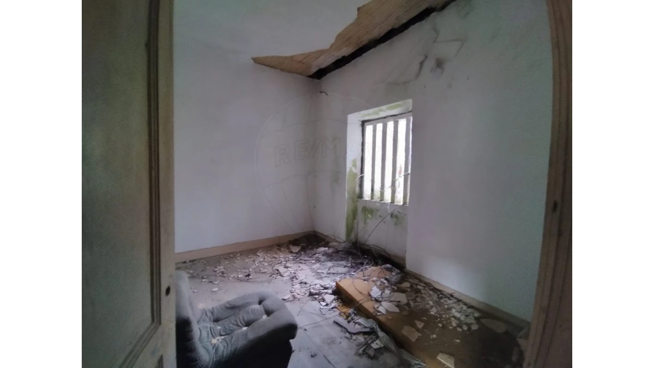 Terreno para Venda em Lousa Foto 32