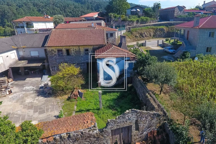 Moradia T3 para Venda em Cambeses Foto 11